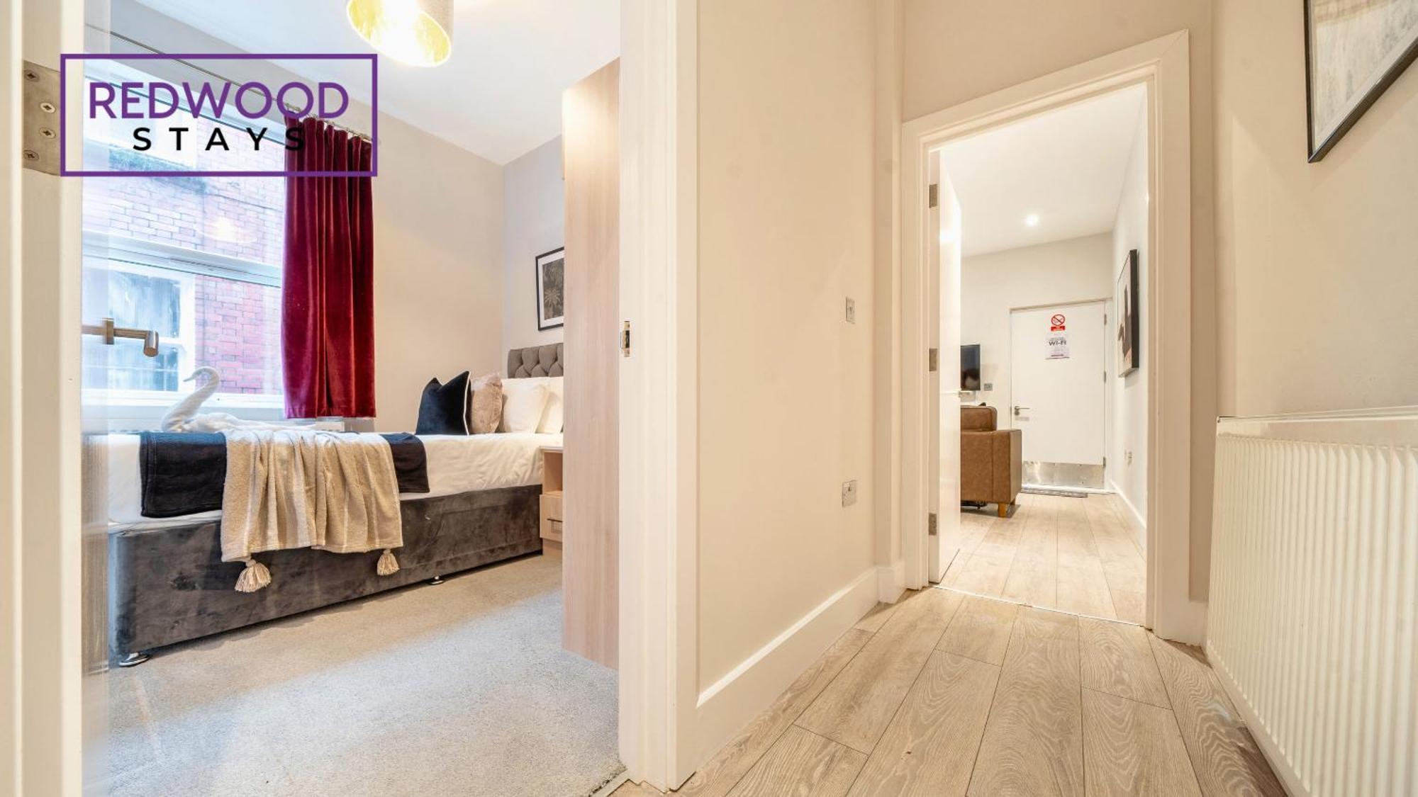 Newly Refurbished Everest Lodge Serviced Apartments For Contractors & Families, Free Wifi & Netflix By Redwood Stays Farnborough  Exterior foto