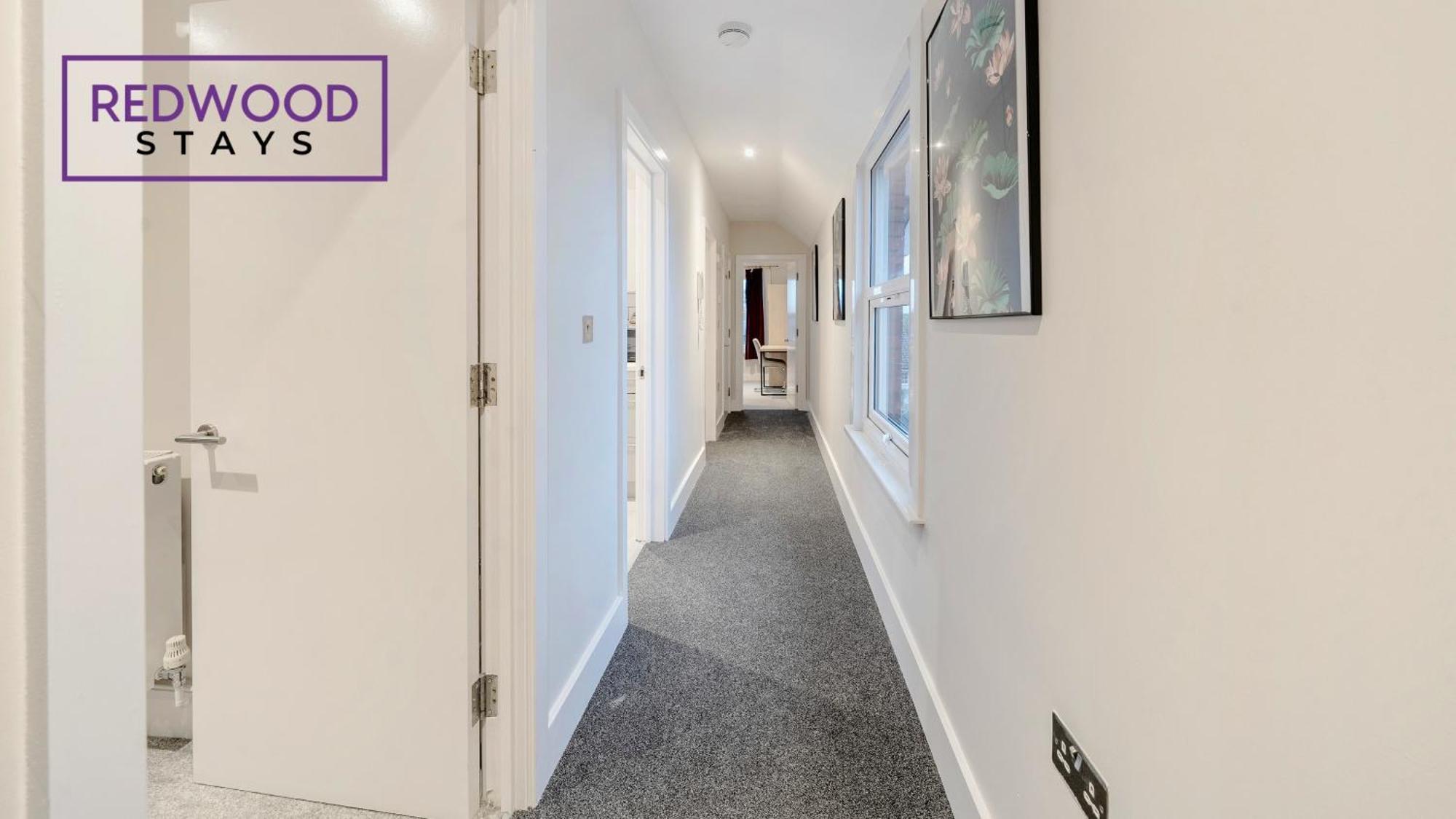 Newly Refurbished Everest Lodge Serviced Apartments For Contractors & Families, Free Wifi & Netflix By Redwood Stays Farnborough  Exterior foto