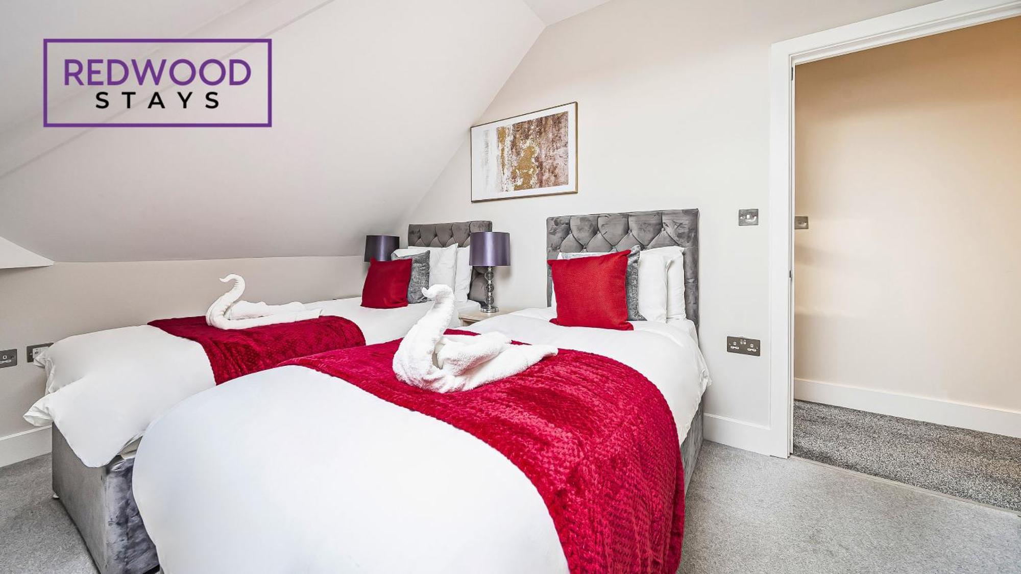 Newly Refurbished Everest Lodge Serviced Apartments For Contractors & Families, Free Wifi & Netflix By Redwood Stays Farnborough  Exterior foto